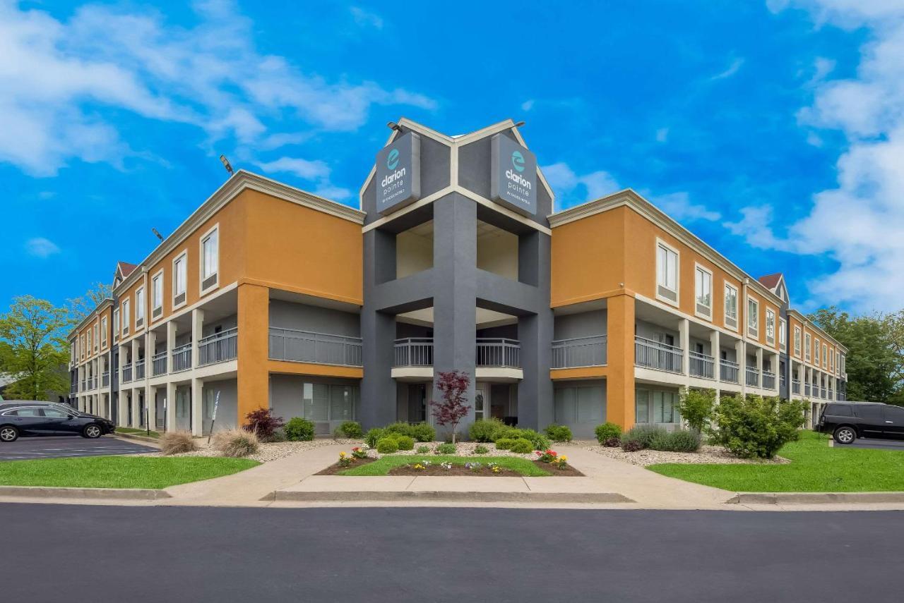 Отель Clarion Pointe Indianapolis Northeast Каслтон Экстерьер фото